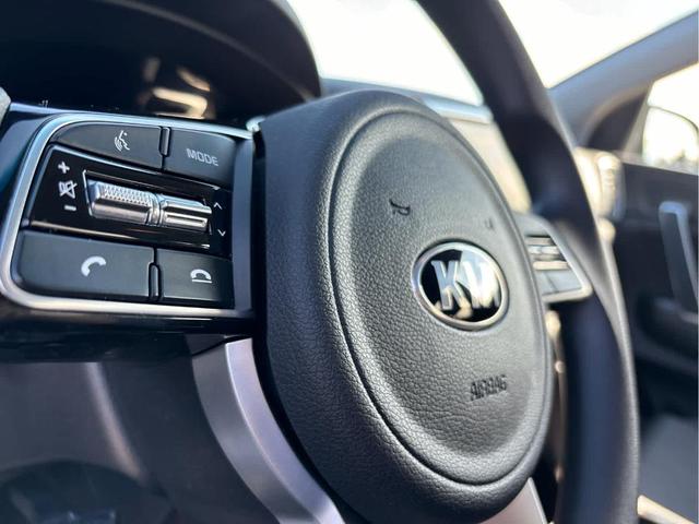 Photo of 2022 Steel Gray Kia Sportage