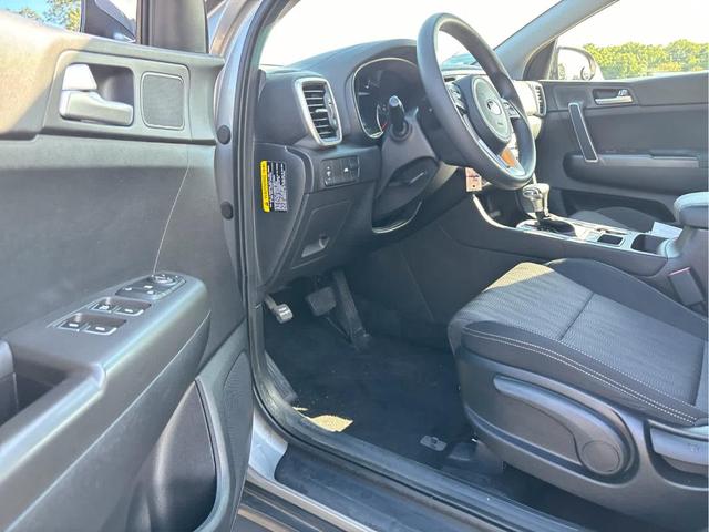 Photo of 2022 Steel Gray Kia Sportage