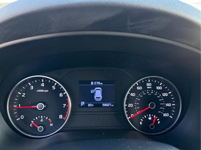 Photo of 2022 Steel Gray Kia Sportage