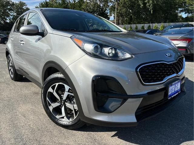 Photo of 2022 Steel Gray Kia Sportage