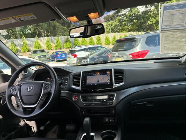 Photo of 2017 Crystal Black Pearl Honda Ridgeline