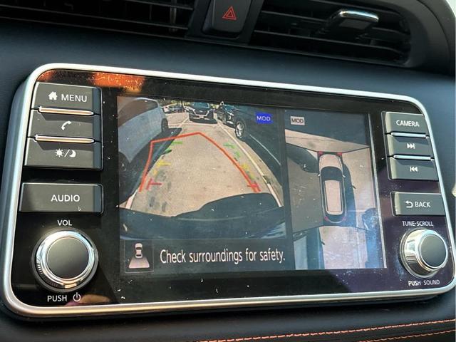 Photo of 2020 Gun Metallic Nissan Kicks