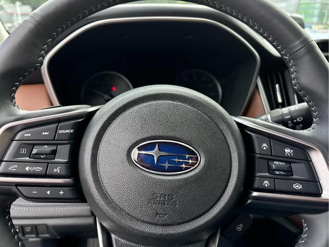Photo of 2024 Crystal White Pearl Subaru Outback