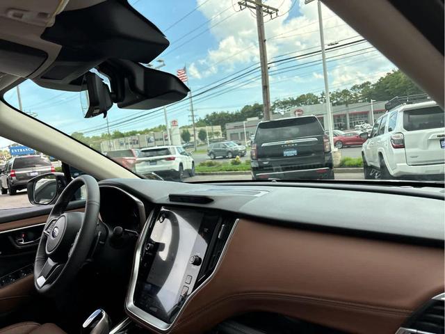 Photo of 2024 Crystal White Pearl Subaru Outback