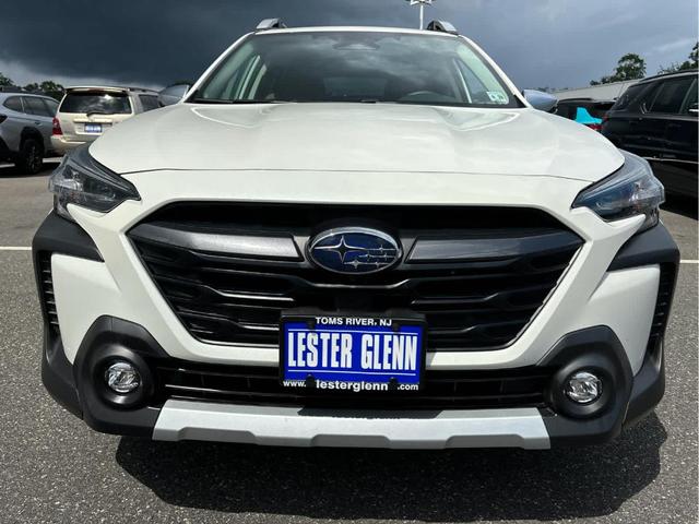 Photo of 2024 Crystal White Pearl Subaru Outback