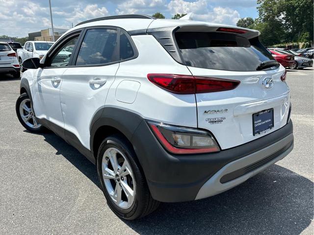 Photo of 2023 Lunar White Hyundai KONA