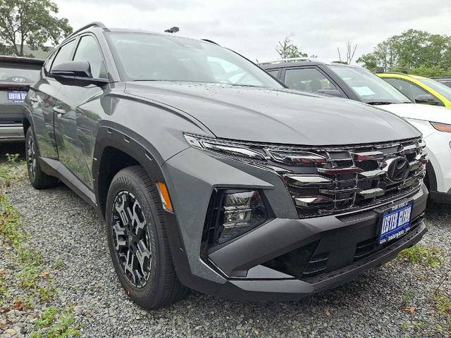 Photo of 2025 Hampton Gray Hyundai TUCSON