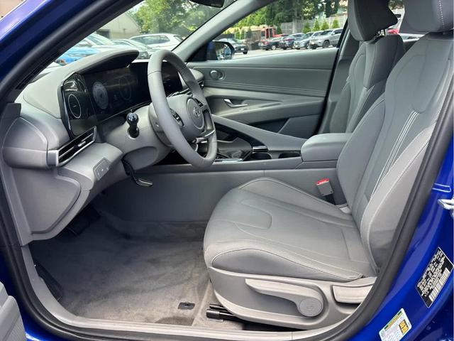 Photo of 2023 Intense Blue Hyundai ELANTRA