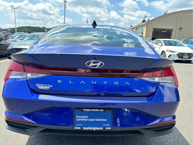 Photo of 2023 Intense Blue Hyundai ELANTRA