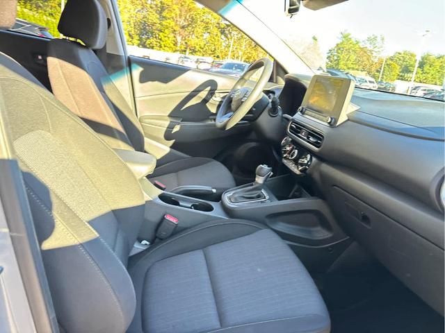 Photo of 2023 Cyber Silver Hyundai KONA