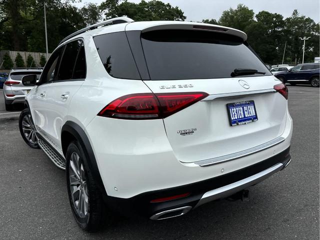 Photo of 2021 Polar White Mercedes-Benz GLE 350