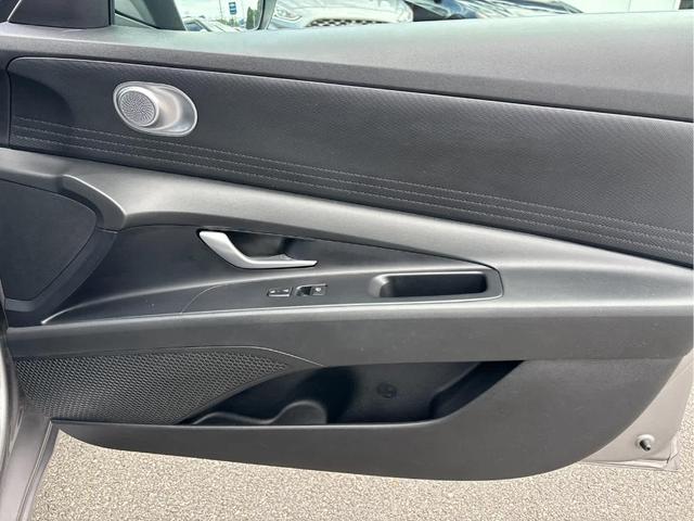 Photo of 2022 Metal Hyundai ELANTRA
