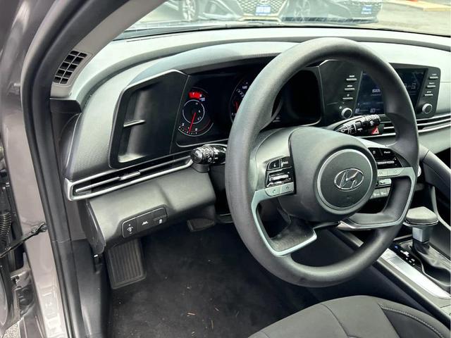 Photo of 2022 Metal Hyundai ELANTRA
