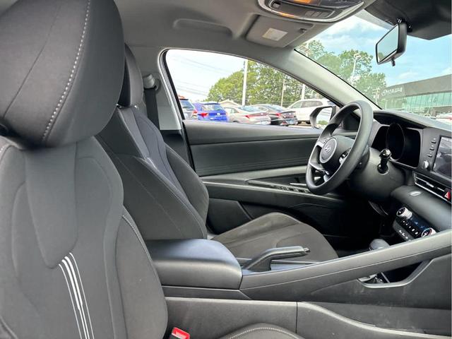 Photo of 2022 Metal Hyundai ELANTRA