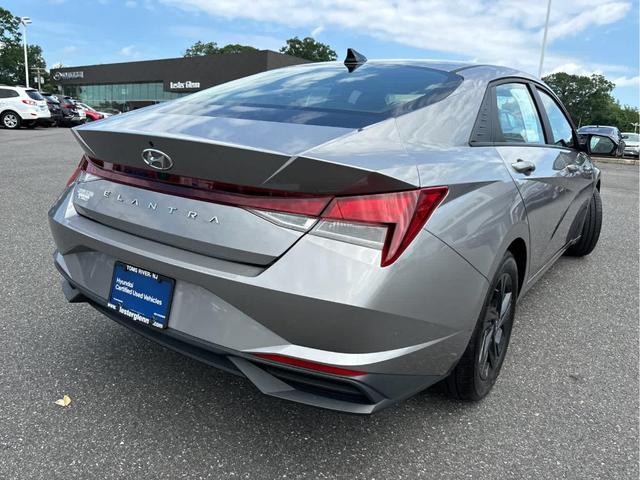 Photo of 2022 Metal Hyundai ELANTRA