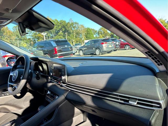 Photo of 2023 Scarlet Red Pearl Hyundai ELANTRA