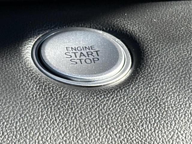 Photo of 2023 Scarlet Red Pearl Hyundai ELANTRA