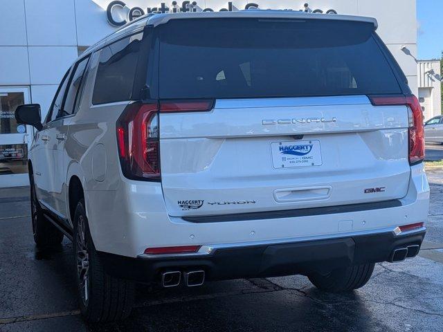 Photo of 2025 White Frost Tri-Coat GMC Yukon XL