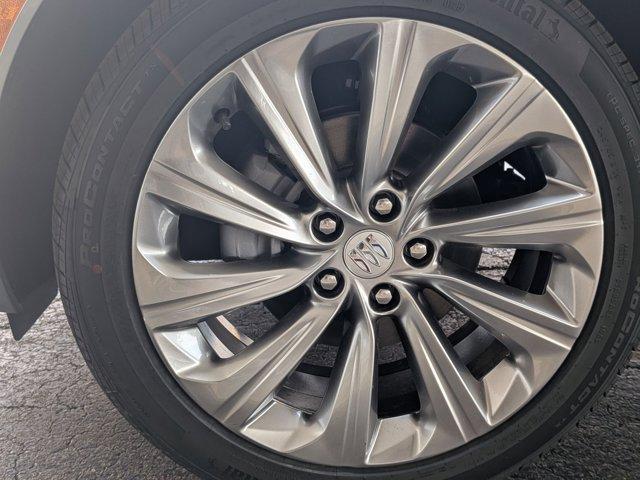 Photo of 2025 Moonstone Gray Metallic Buick Envista
