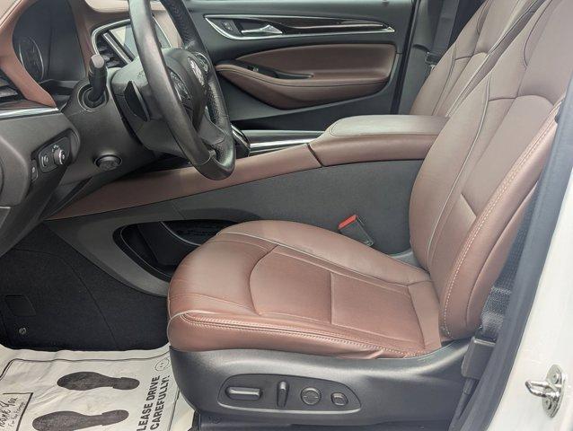 Photo of 2020 White Frost Tri-Coat Buick Enclave