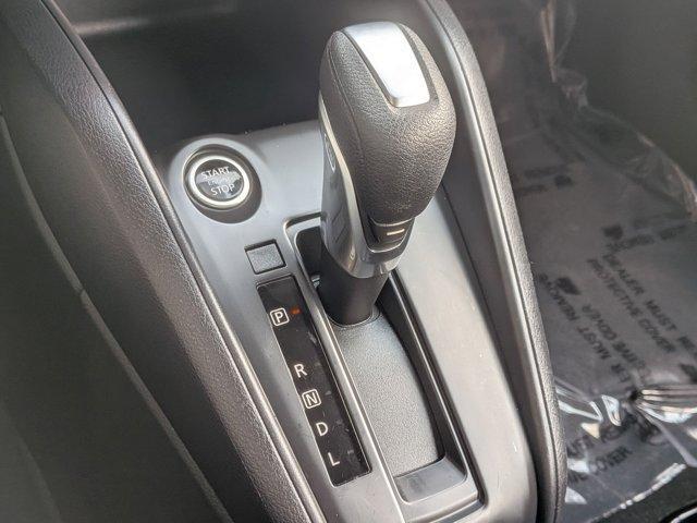 Photo of 2024 Gun Metallic Nissan Kicks