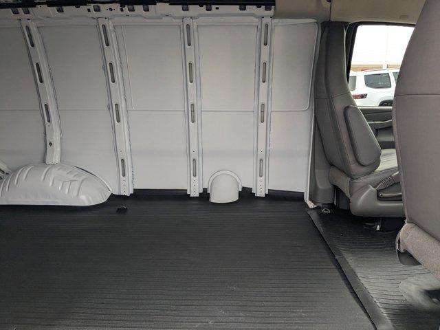 Photo of 2025 Summit White GMC Savana 2500