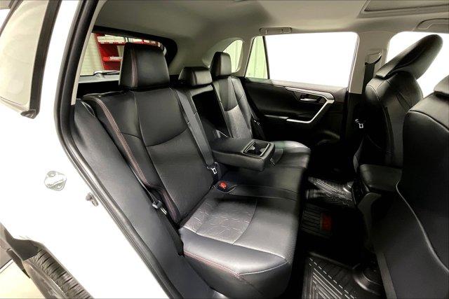 Photo of 2023 Ice Cap Toyota RAV4