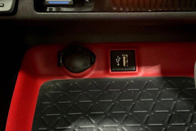 Photo of 2023 Ice Cap Toyota RAV4