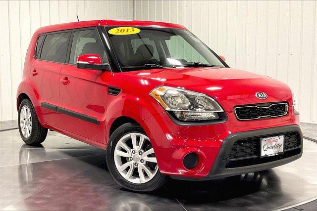 Photo of 2013 Molten Kia Soul