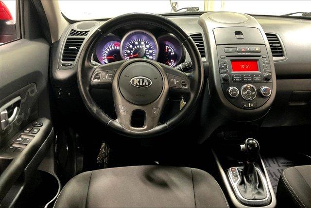 Photo of 2013 Molten Kia Soul
