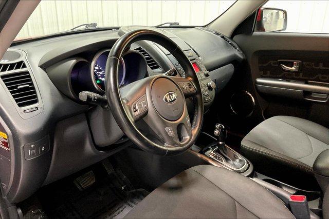 Photo of 2013 Molten Kia Soul