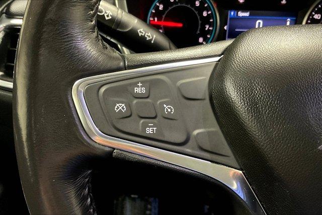Photo of 2019 Iridescent Pearl Tricoat Chevrolet Equinox