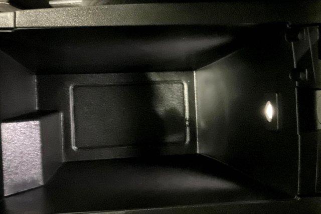 Photo of 2019 Iridescent Pearl Tricoat Chevrolet Equinox