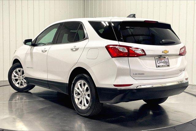 Photo of 2019 Iridescent Pearl Tricoat Chevrolet Equinox