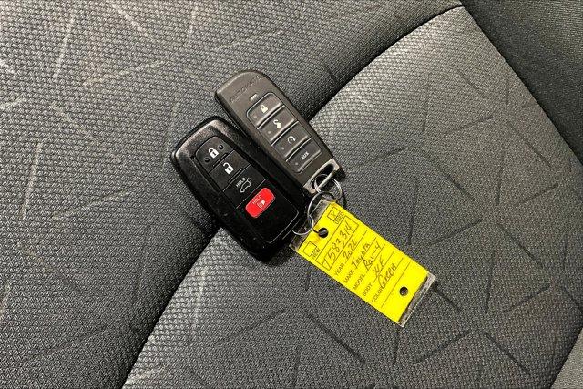 Photo of 2022 Lunar Rock Toyota RAV4