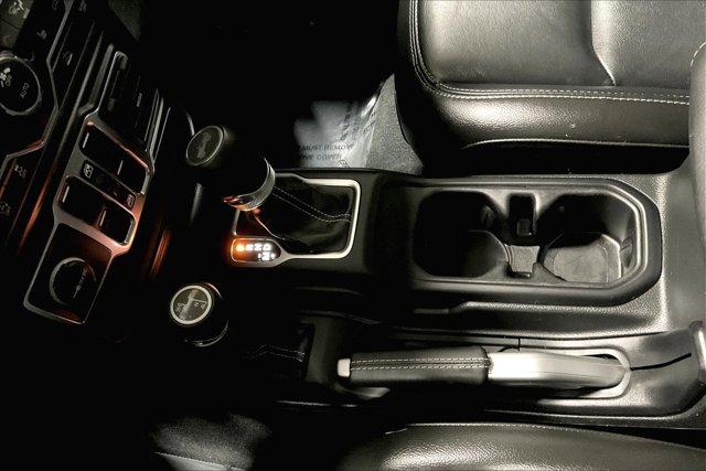 Photo of 2022 Black Clearcoat Jeep Wrangler