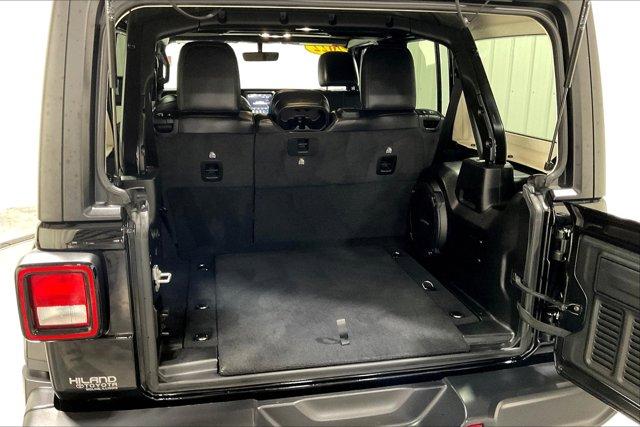 Photo of 2022 Black Clearcoat Jeep Wrangler