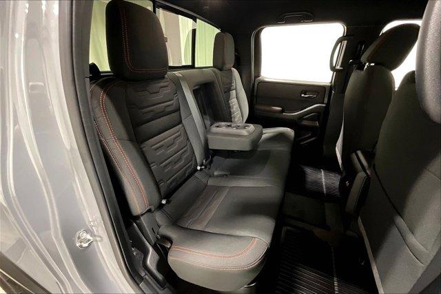 Photo of 2024 Boulder Gray Pearl Nissan Frontier