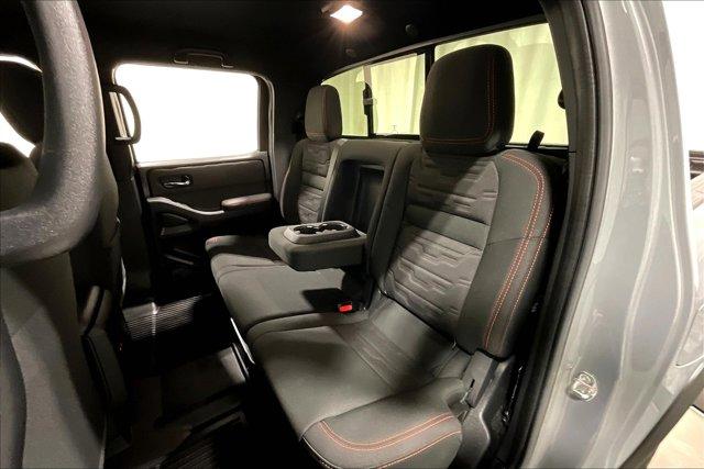 Photo of 2024 Boulder Gray Pearl Nissan Frontier