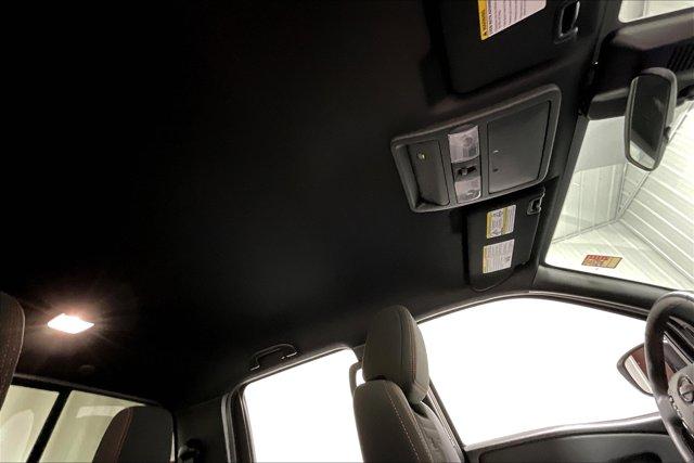 Photo of 2024 Boulder Gray Pearl Nissan Frontier