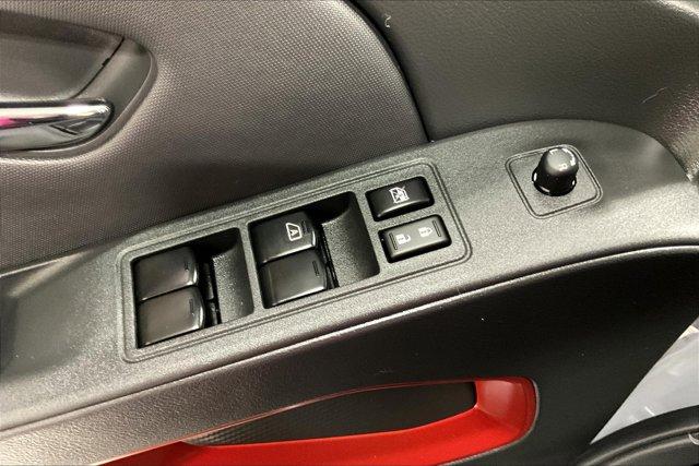 Photo of 2024 Boulder Gray Pearl Nissan Frontier