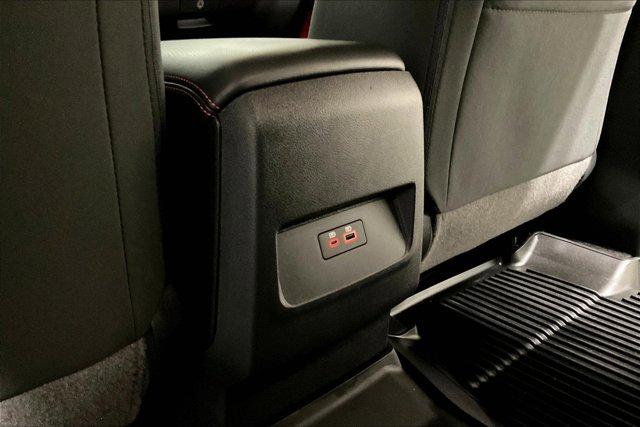Photo of 2024 Boulder Gray Pearl Nissan Frontier