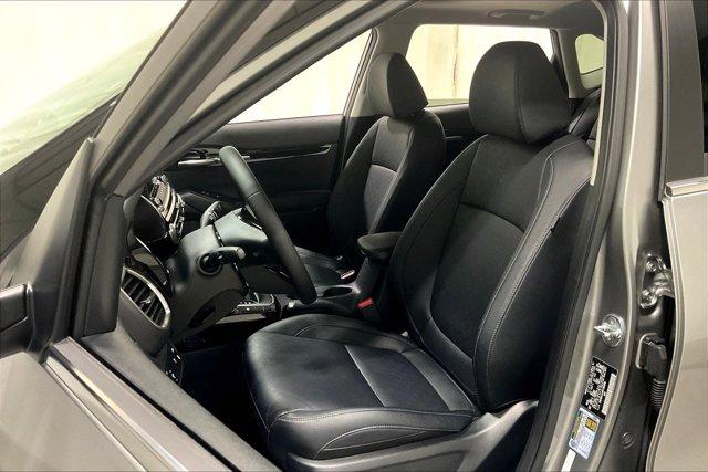 Photo of 2023 Steel Gray Kia Seltos