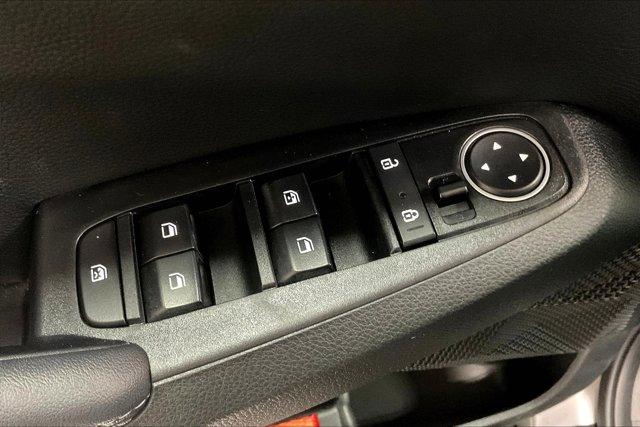 Photo of 2023 Steel Gray Kia Seltos