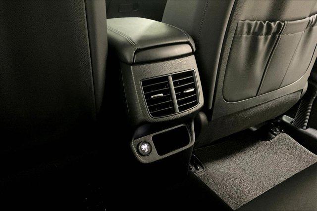 Photo of 2023 Steel Gray Kia Seltos