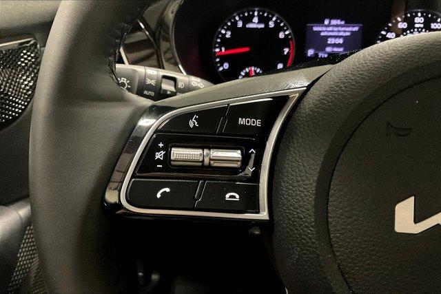 Photo of 2023 Steel Gray Kia Seltos