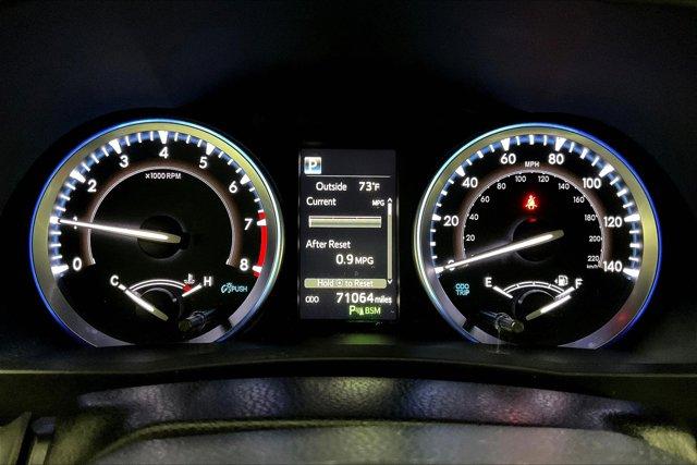 Photo of 2019 Blizzard Pearl Toyota Highlander