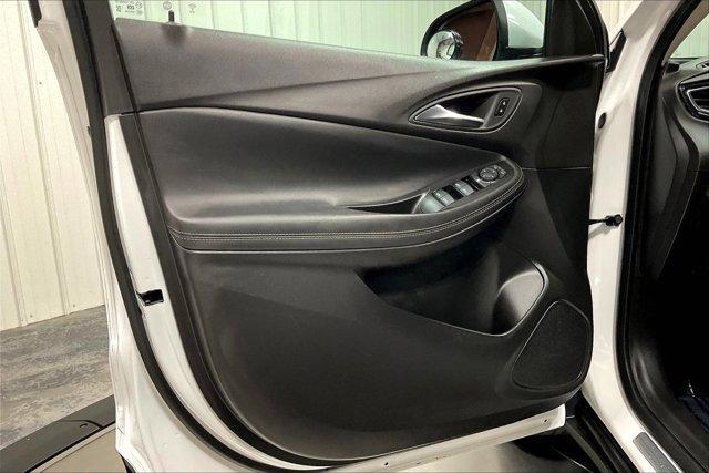 Photo of 2023 Summit White Buick Encore GX