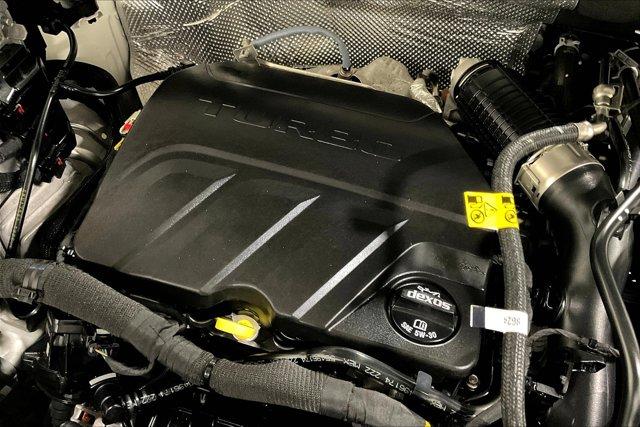 Photo of 2023 Summit White Buick Encore GX