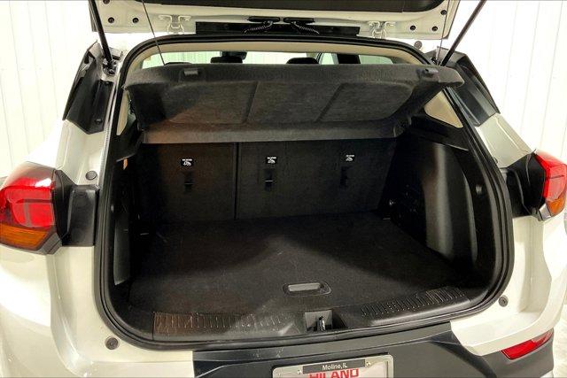 Photo of 2023 Summit White Buick Encore GX